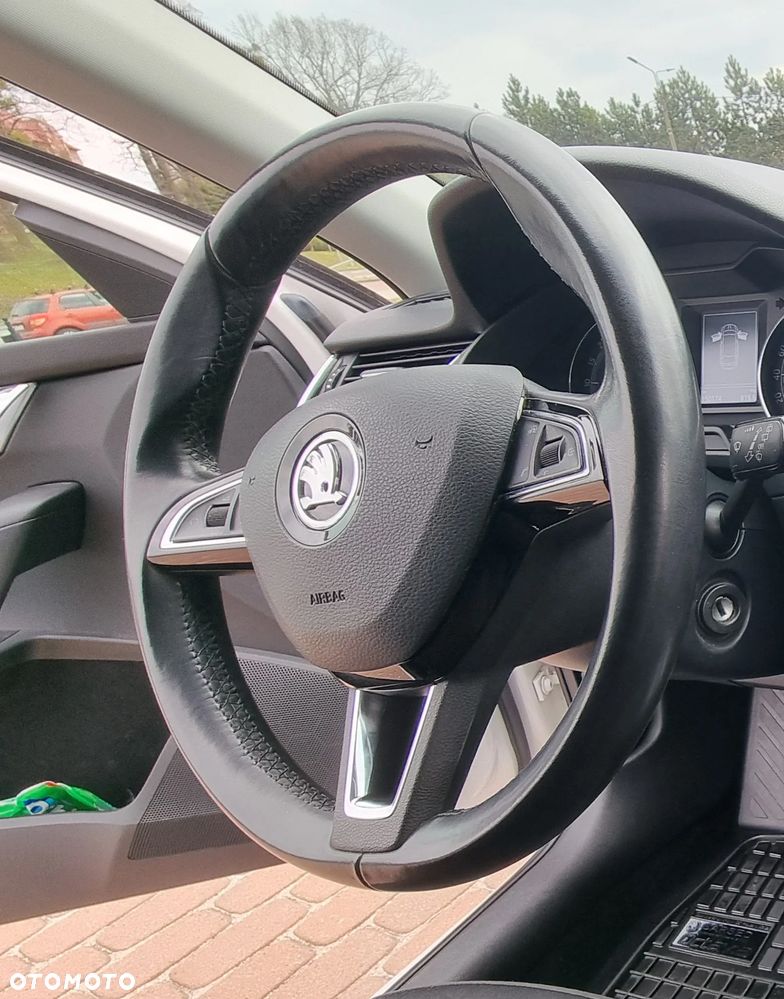 Skoda Octavia 1.6 TDI Ambition - 17