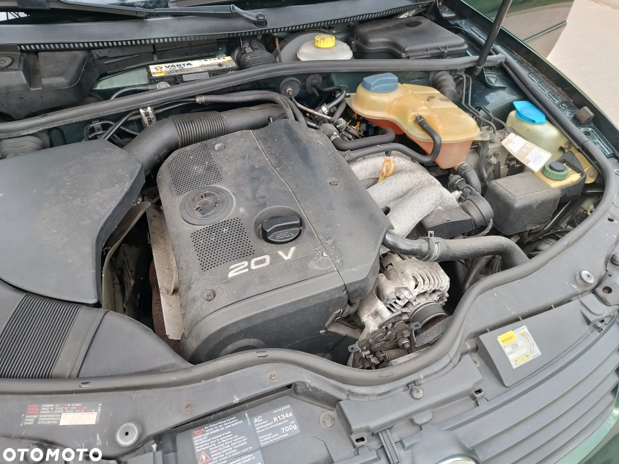 Volkswagen Passat 1.8 Comfortline - 11