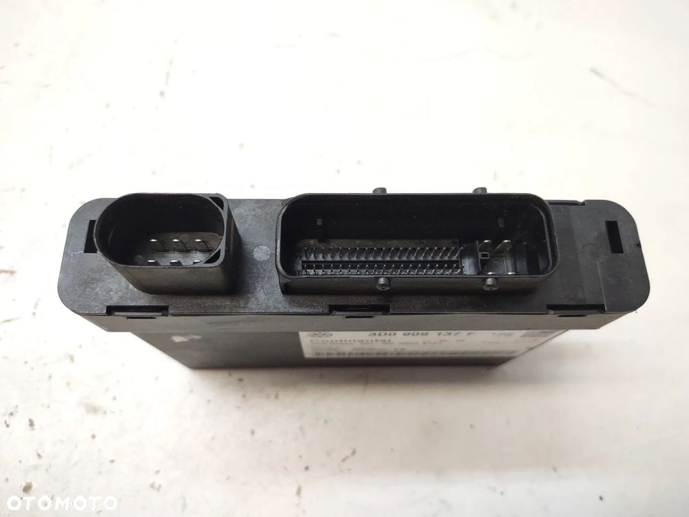 MODUŁ STEROWNIK KOMFORTU KESSY 3D0909137F VW PHAETON 3D TOUAREG 7L ORYGINAŁ - 2