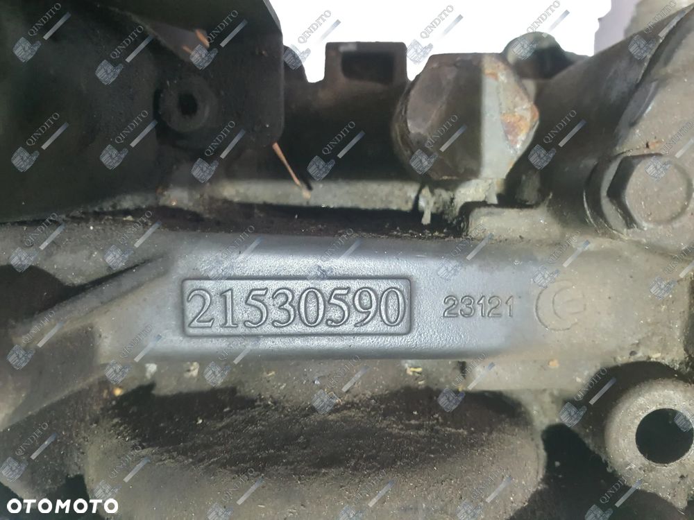 PODSTAWA FILTRA OLEJU VOLVO FH FM RENAULT  21304735 21905151 21248590 - 14