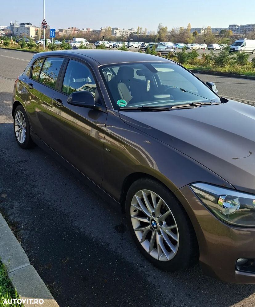 BMW Seria 1 116d Sport Line - 8