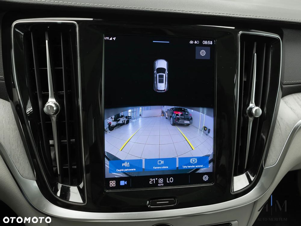 Volvo V60 Cross Country B4 D AWD Geartronic - 27