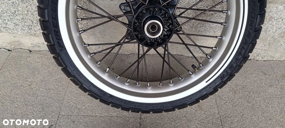 Husqvarna svartpilen 401 Licznik Zegary  Lampa Reflektr Felga koło przód ośka - 23