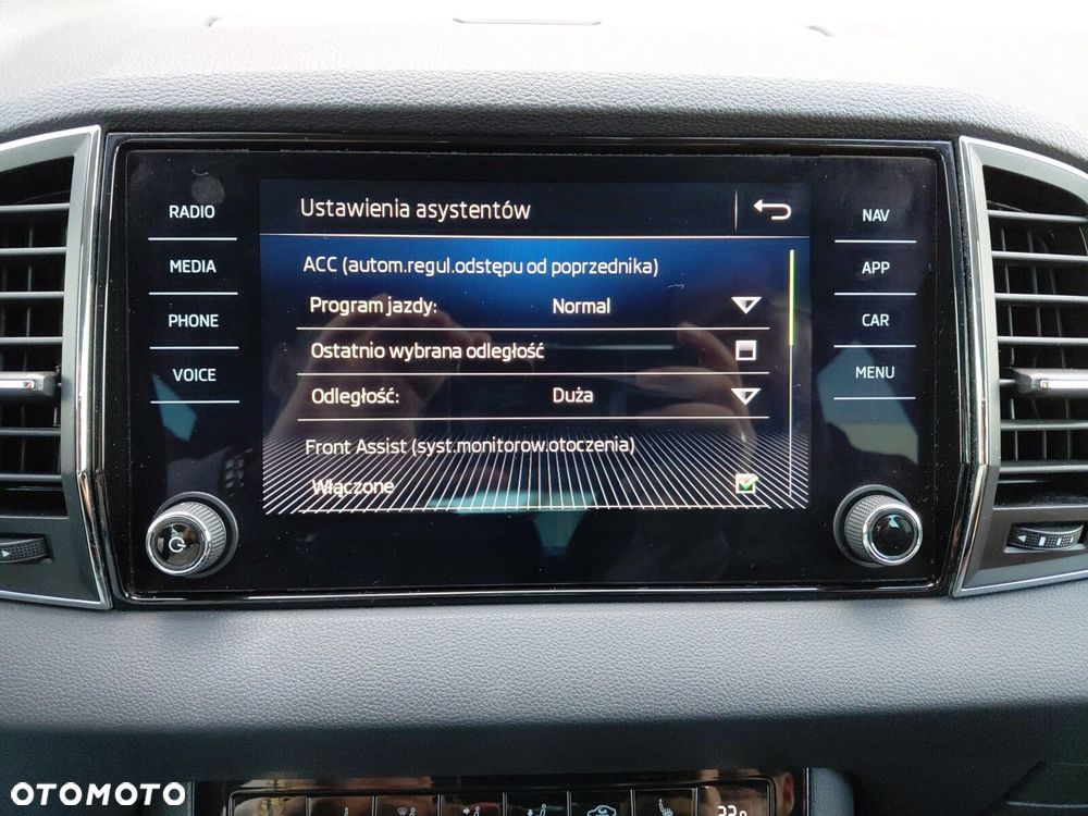 Skoda Karoq 1.5 TSI ACT 4x2 Style - 30