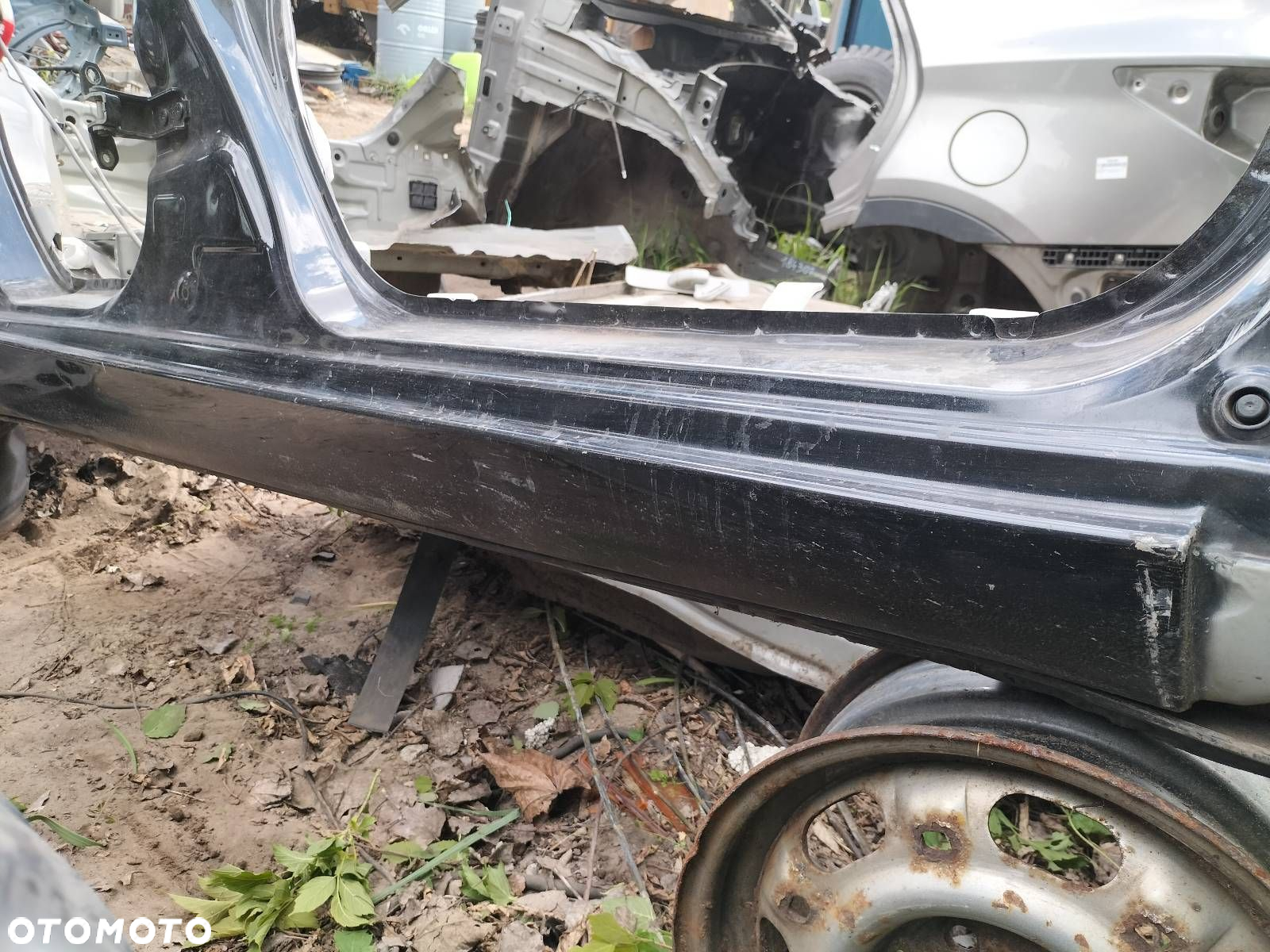 PRÓG PRAWY + SŁUPEK ŚRODKOWY SUZUKI SWIFT V HB 5D 2010-2017 ZCE - 4