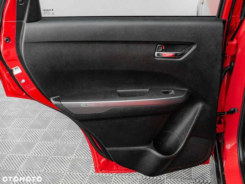 Suzuki Vitara - 26