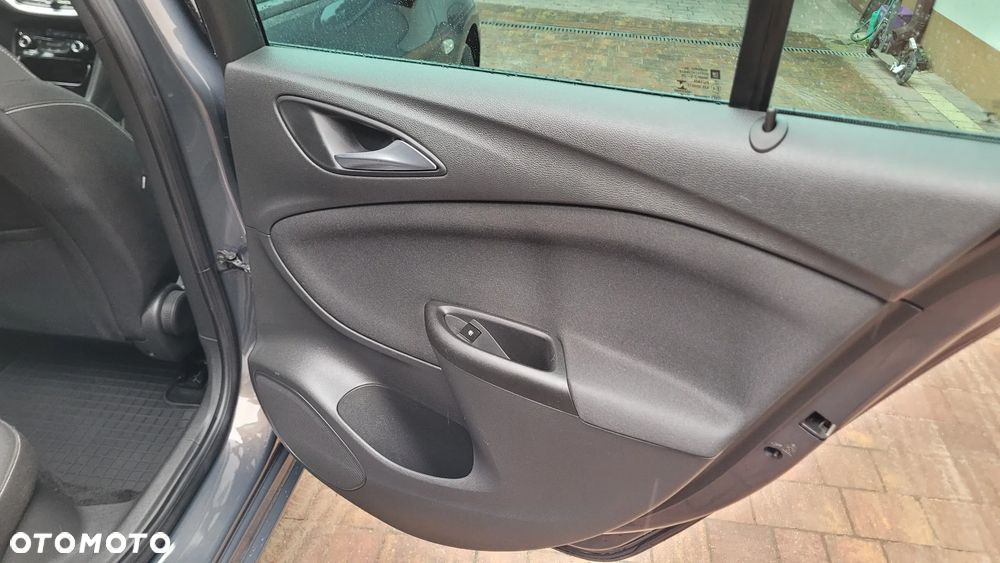 Opel Astra 1.6 D (CDTI) Edition - 19