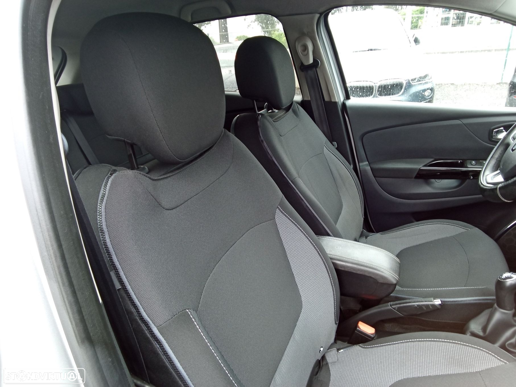 Renault Captur 1.5 dCi - 22