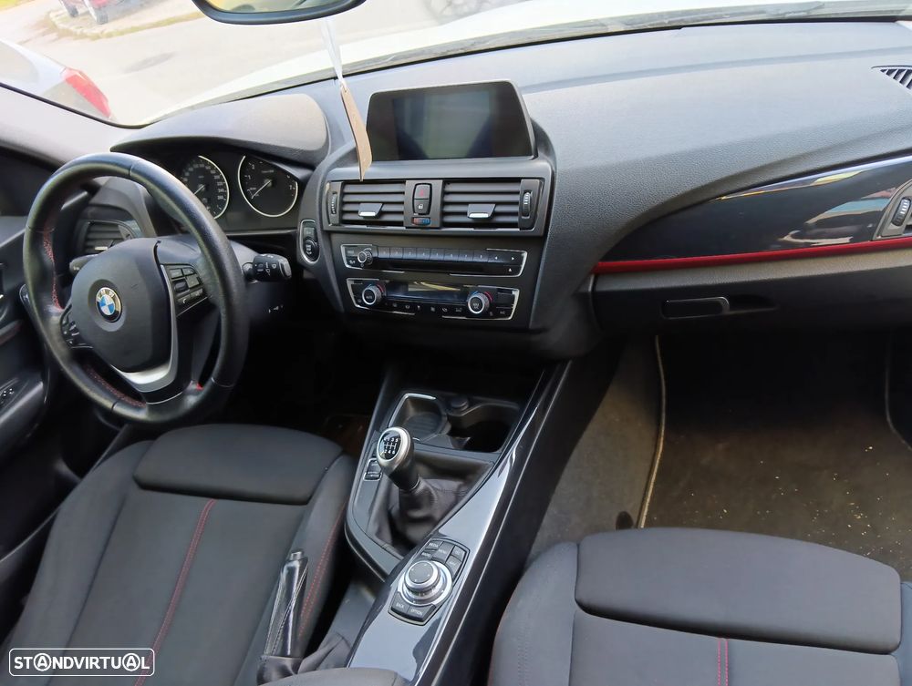 BMW 114 i Sport Line - 10