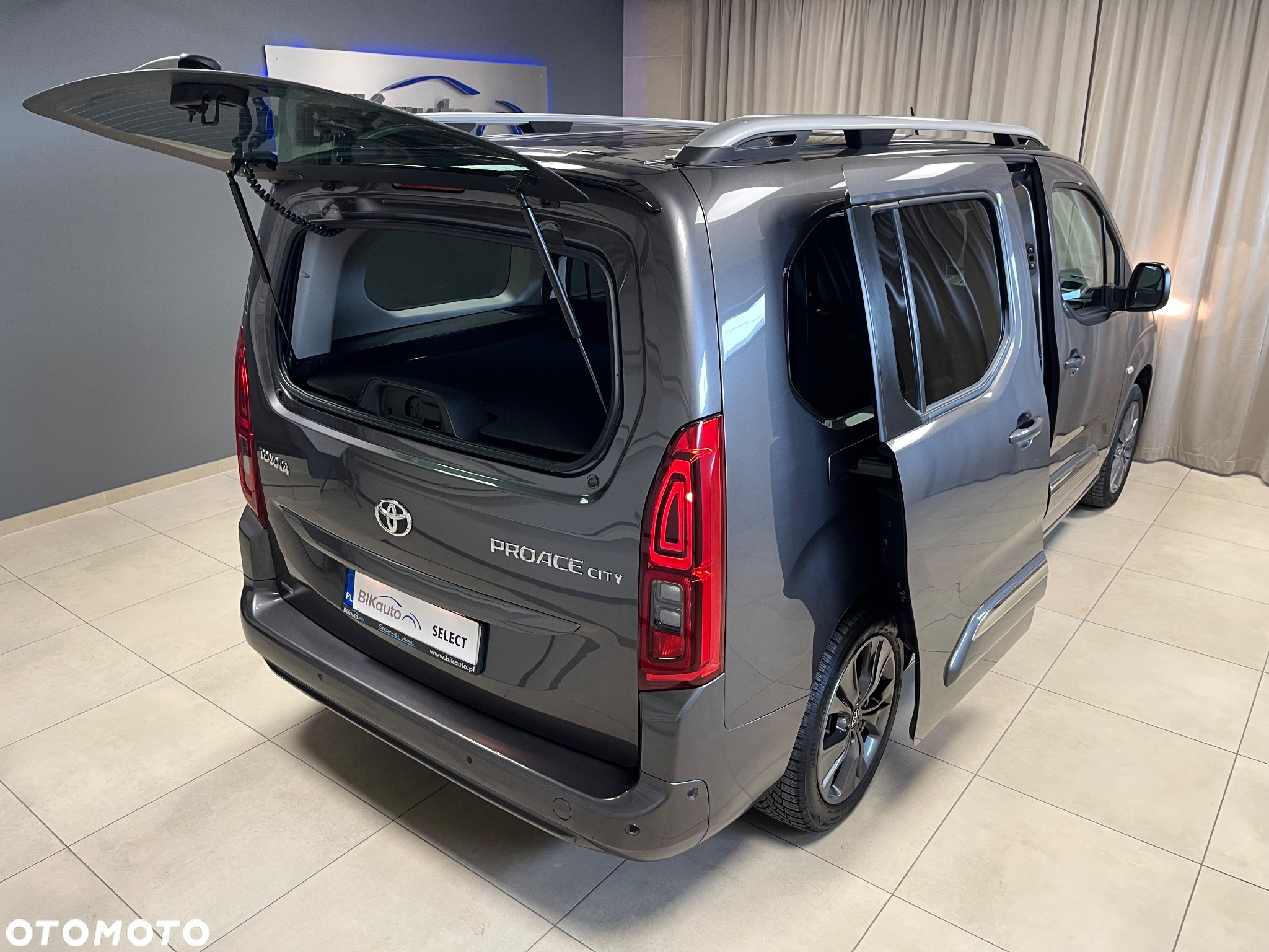Toyota Proace City Verso Long 1.5 D-4D Family - 6