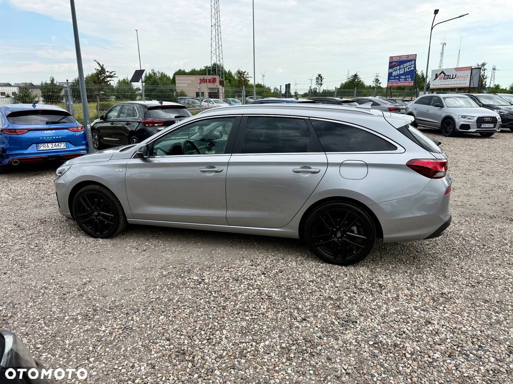Hyundai i30 1.5 T-GDI 48V-Hybrid Advantage - 23