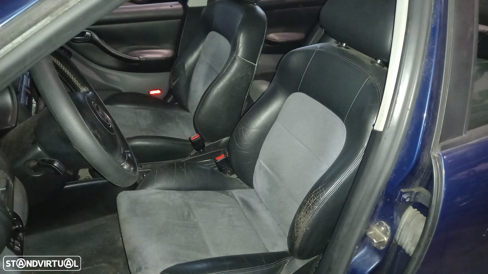 Interior Seat Toledo 1.9 TDI 110cv 2000 AHF - 7