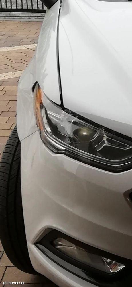 Ford Fusion - 21