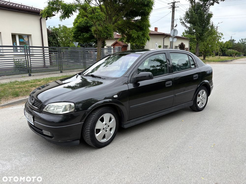 Opel Astra 1.7 DTI Comfort - 1