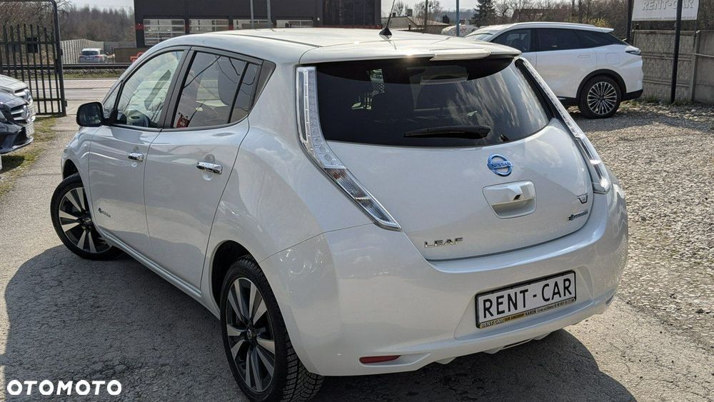 Nissan Leaf - 9