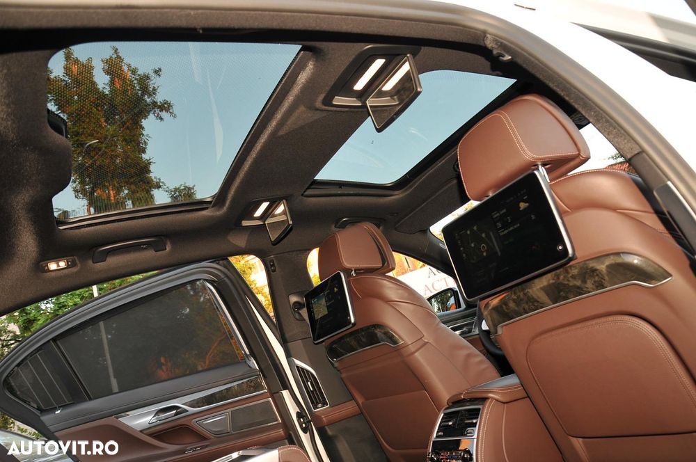 BMW Seria 7 740Ld xDrive - 37