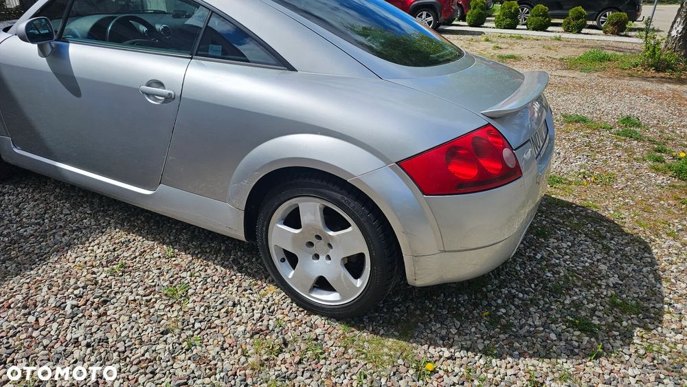 Audi TT Coupé 1.8T - 5