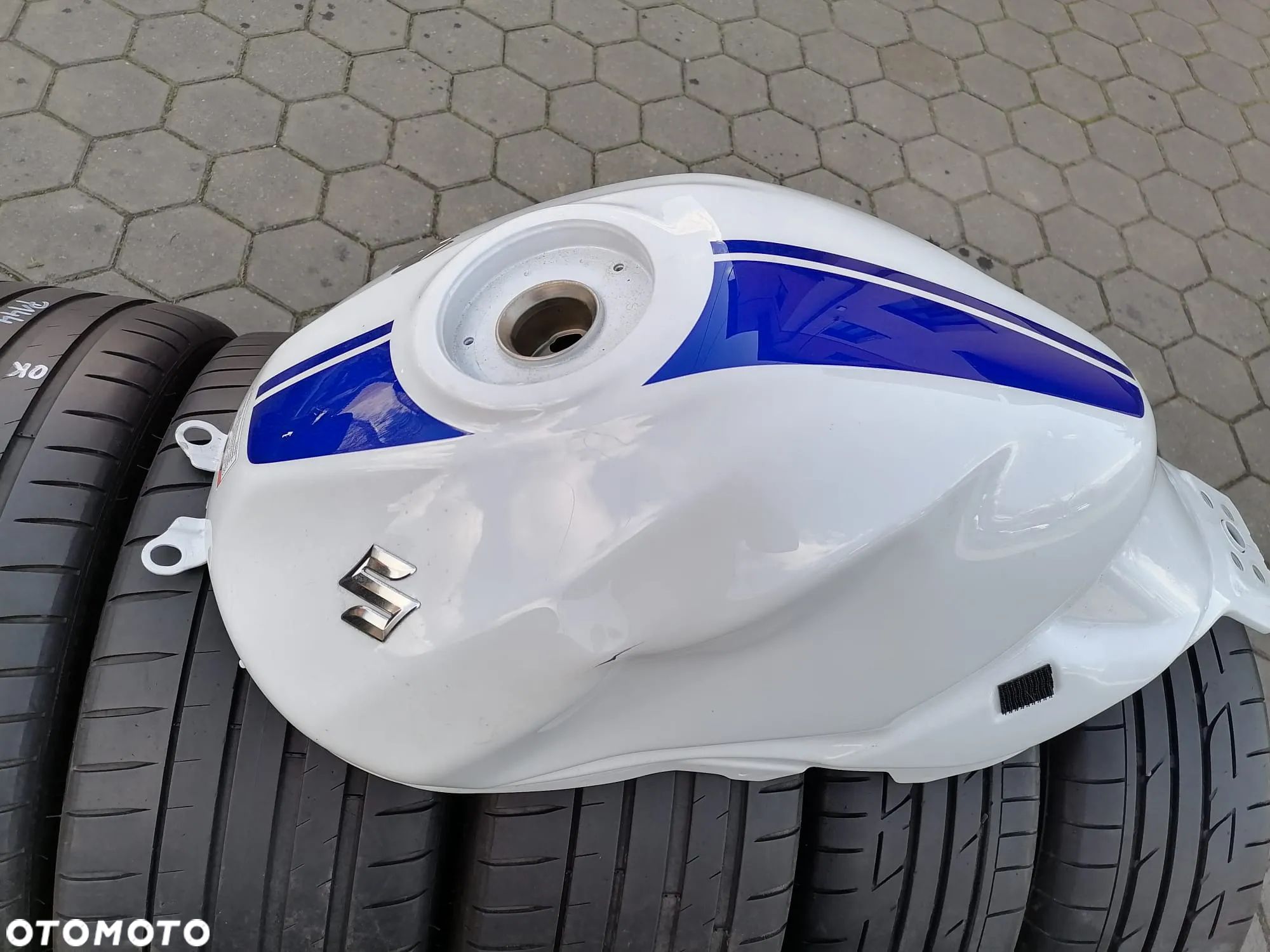 EU Zbiornik Bak Paliwa Suzuki SV 650 SV650 16- - 1