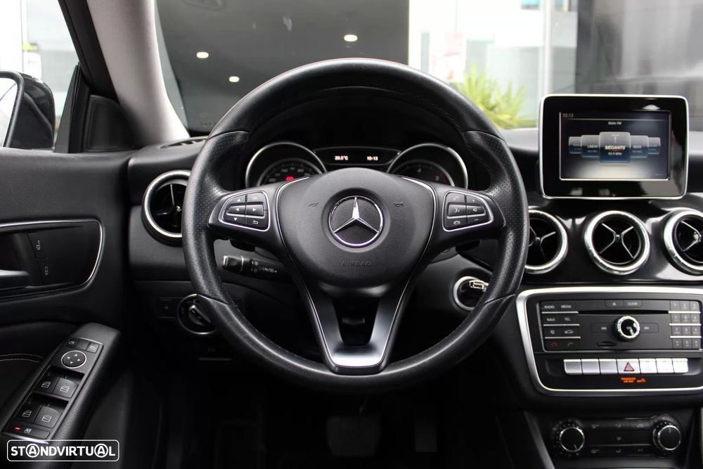 Mercedes-Benz CLA 180 d Shooting Brake Aut. - 18