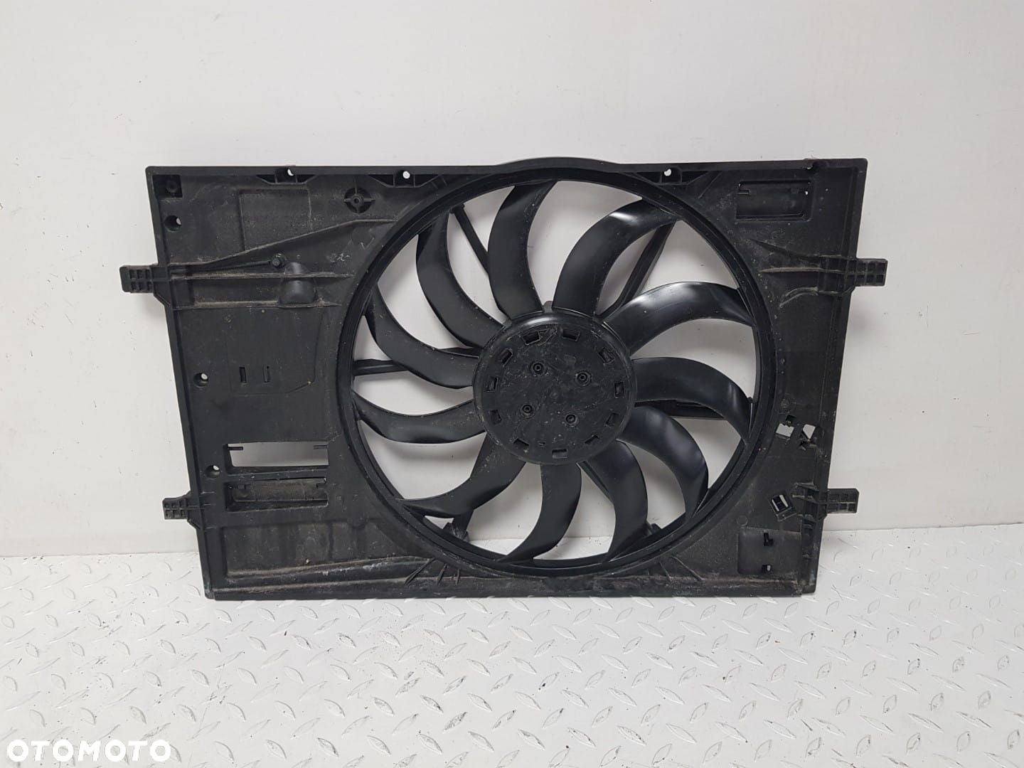 ORYGINAŁ OBUDOWA WENTYLATOR AUDI A3 8Y Q3 VW CADDY V 5 GOLF VIII 8 ARTEON T-ROC 5WA959455K 5WA121205 - 6