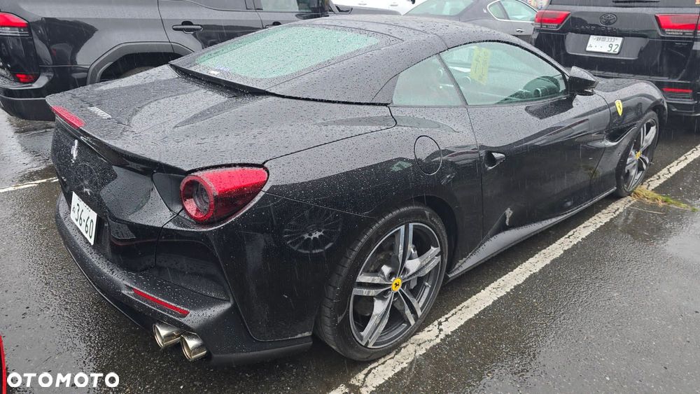 Ferrari Portofino - 5