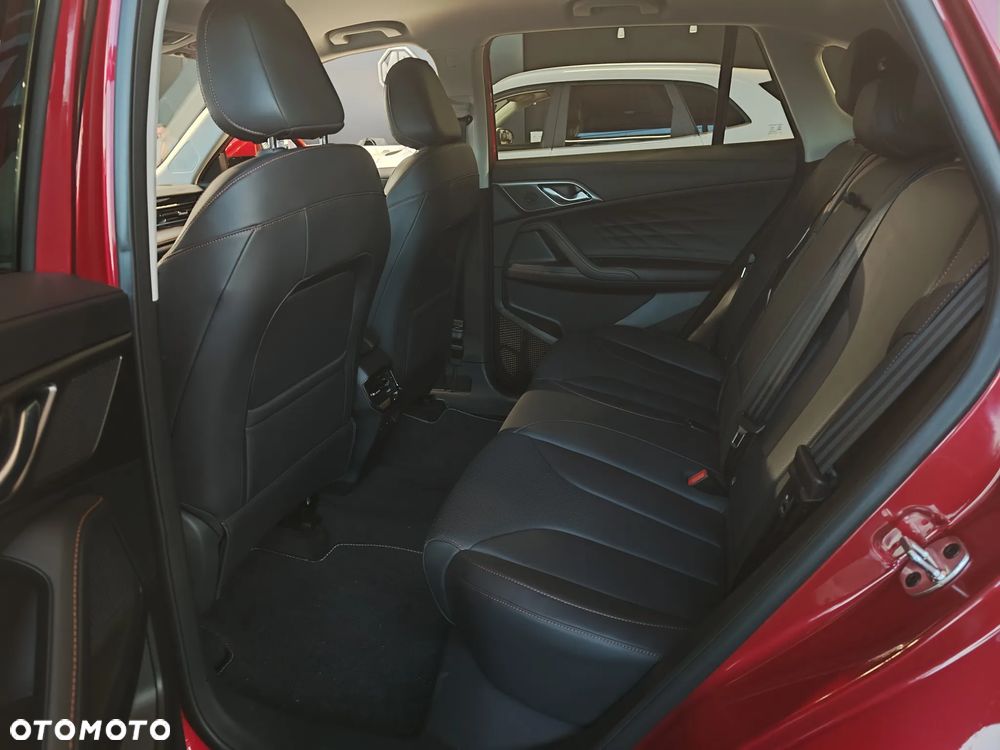 MG HS 1.5T HEV+ Exclusive - 16