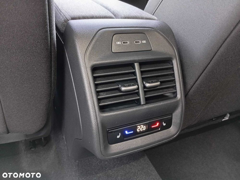 Skoda Superb 2.0 TDI SCR 4x4 Edition 130 DSG - 19