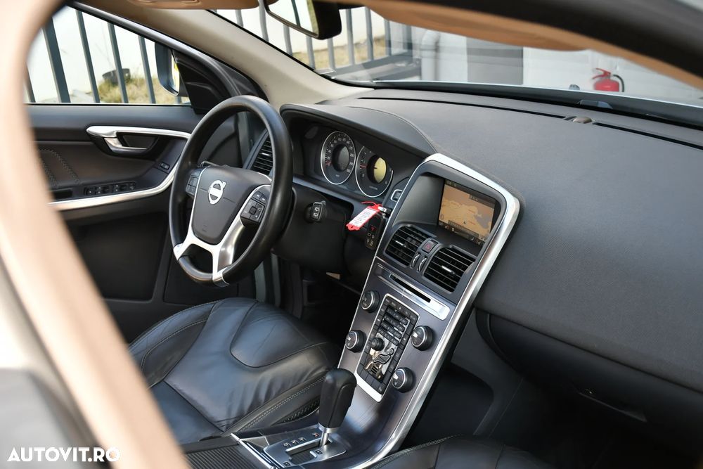 Volvo XC 60 D3 Aut. Ocean Race - 18