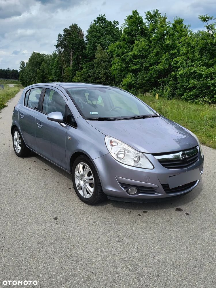 Opel Corsa 1.4 16V Cosmo - 1