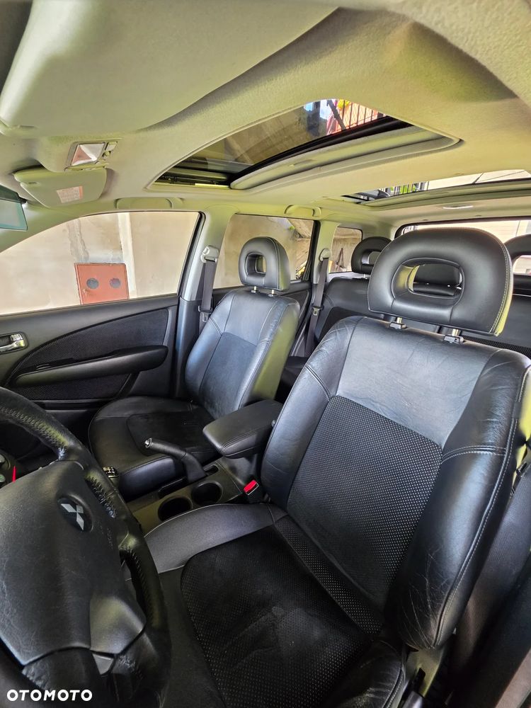 Mitsubishi Outlander 2.0 Turbo - 7