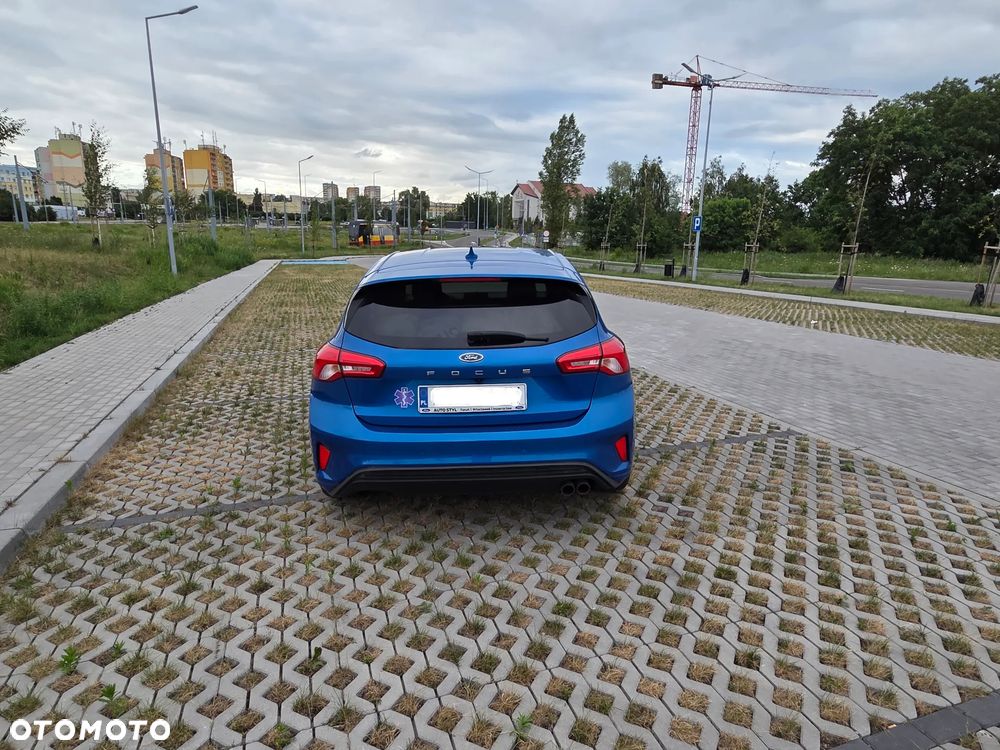 Ford Focus 1.5 EcoBoost ST-Line - 4