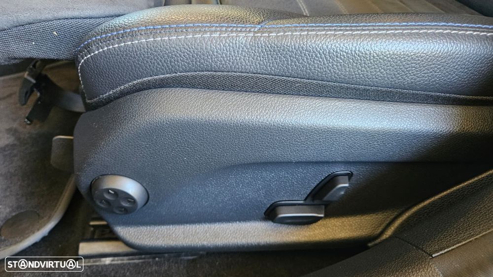 Mercedes-Benz C 300 de AMG Line - 16