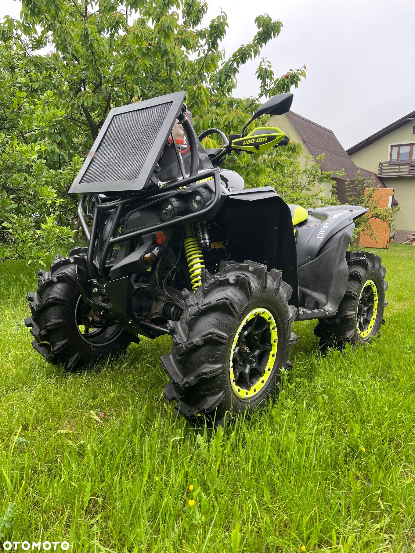 Can-Am Renegade - 1