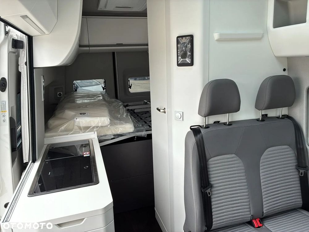 Volkswagen California - 18