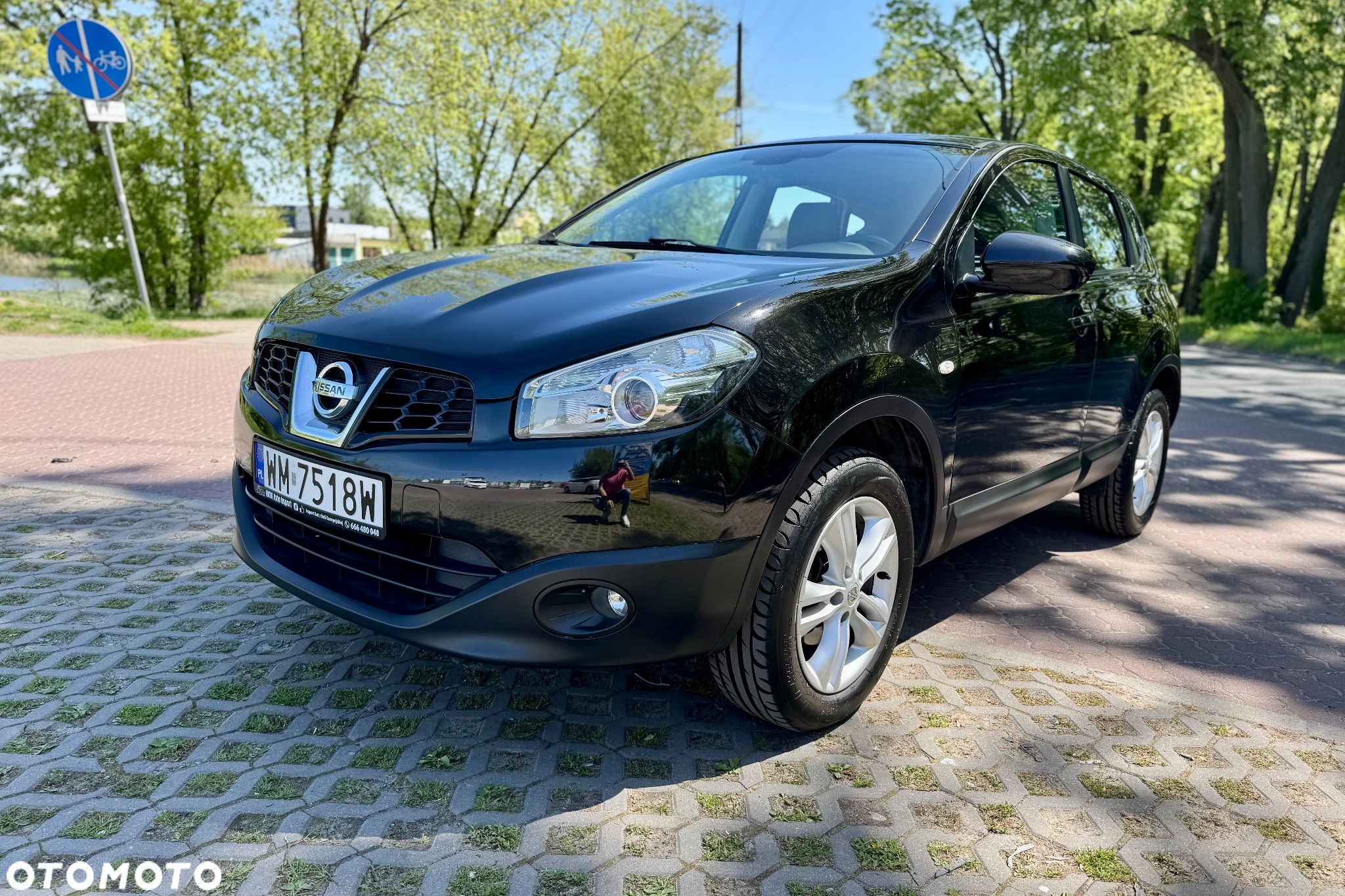 Nissan Qashqai - 1