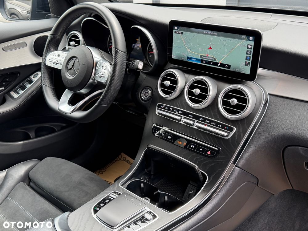 Mercedes-Benz GLC 200 4Matic 9G-TRONIC AMG Line - 15