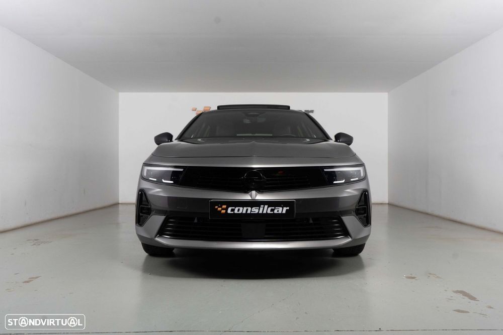 Opel Astra 1.2 T GS Line Aut. - 4