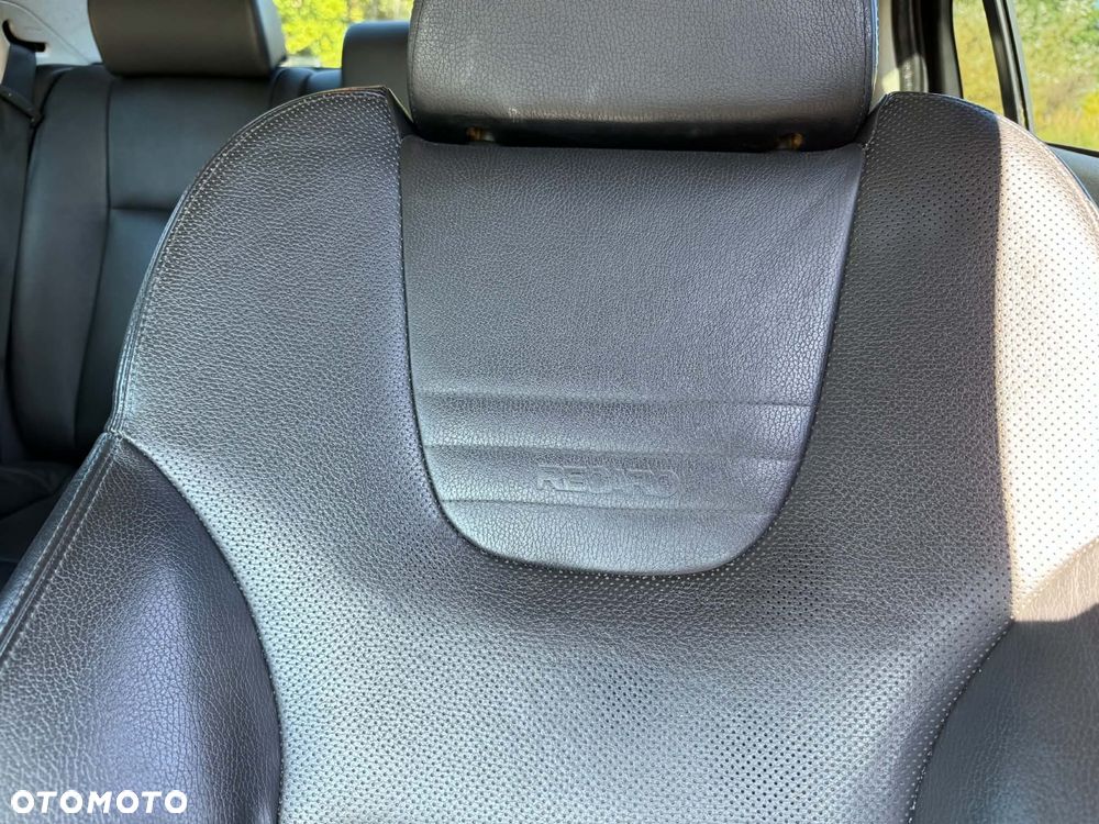 Ford Mondeo 2.0 Ghia - 14