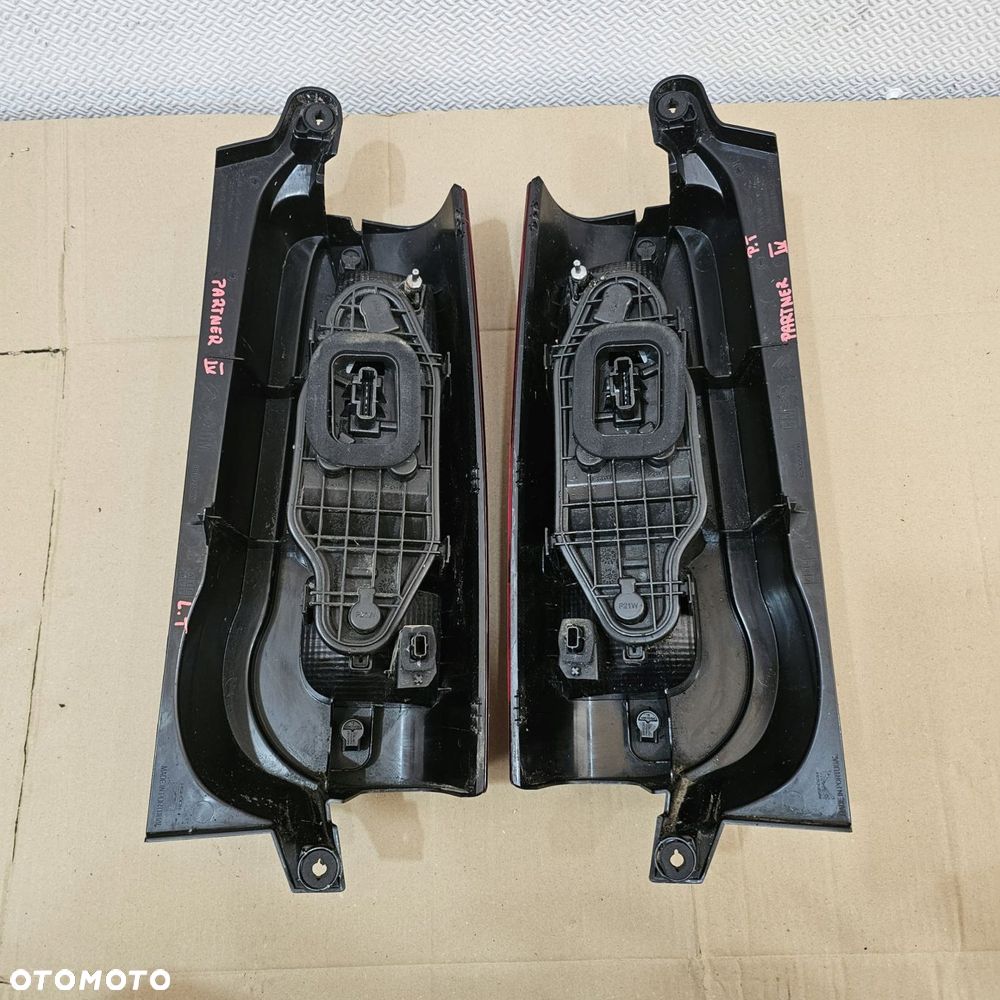 peugeot partner iv 4 berlingo rifter combo lampa tył tylna lewa - 7