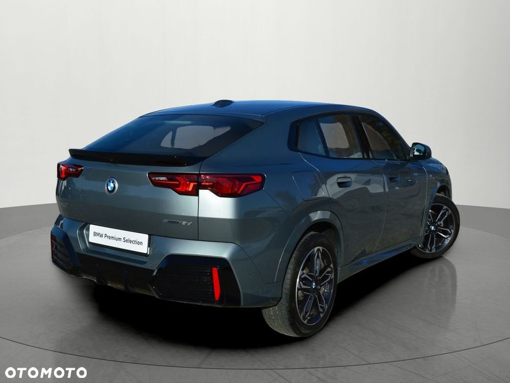BMW X2 sDrive18d M Sport - 9
