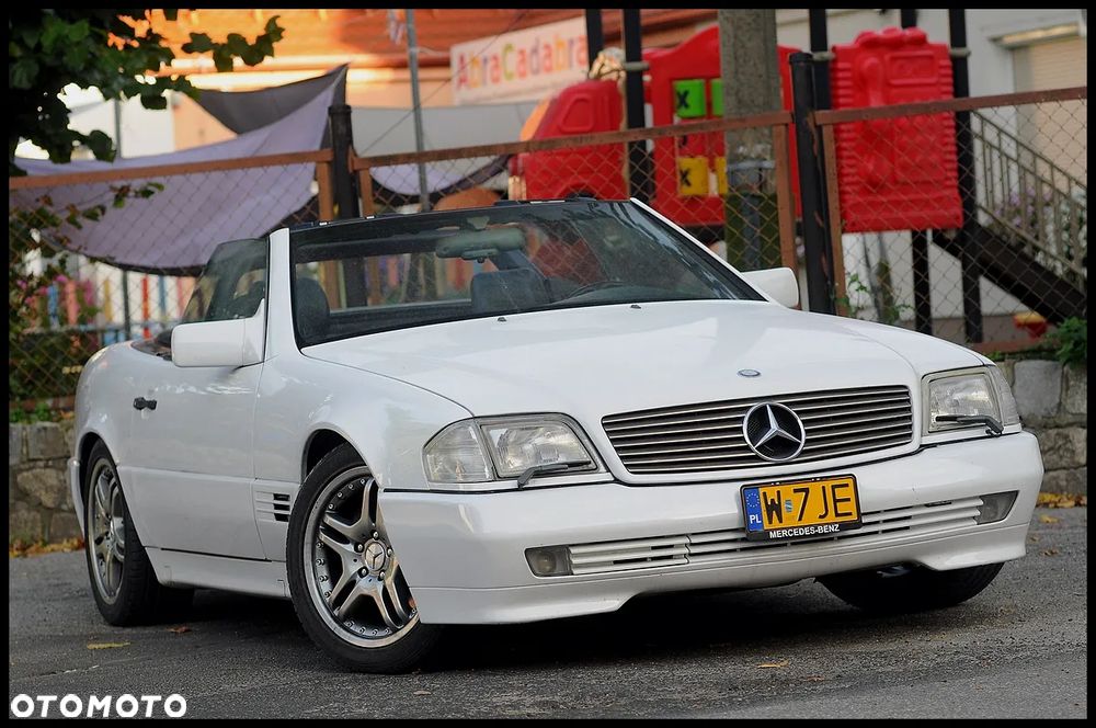 Mercedes-Benz SL - 13