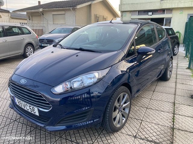 Ford Fiesta - 2