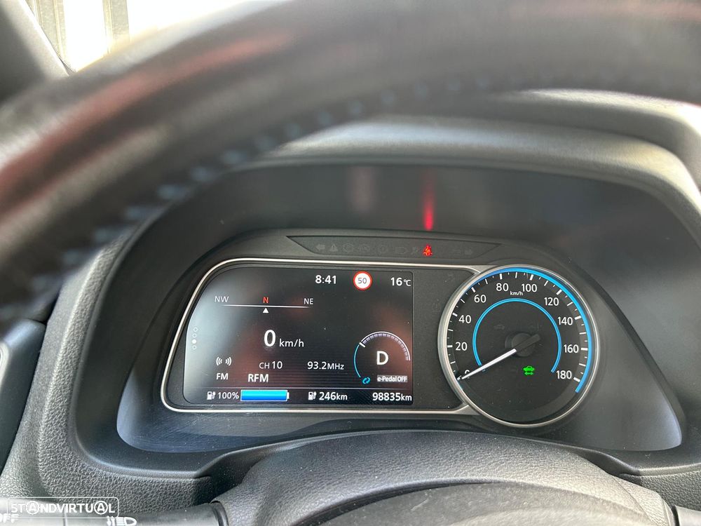 Nissan Leaf 40 kWh Acenta - 6