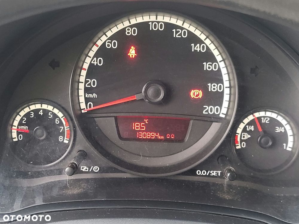 Volkswagen up! - 6
