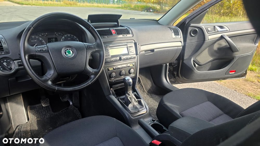 Skoda Octavia 2.0 TDI Elegance - 34