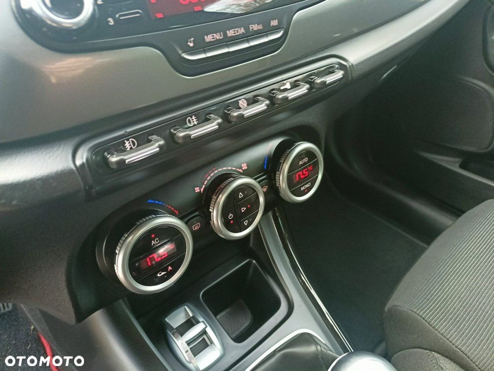 Alfa Romeo Giulietta - 33