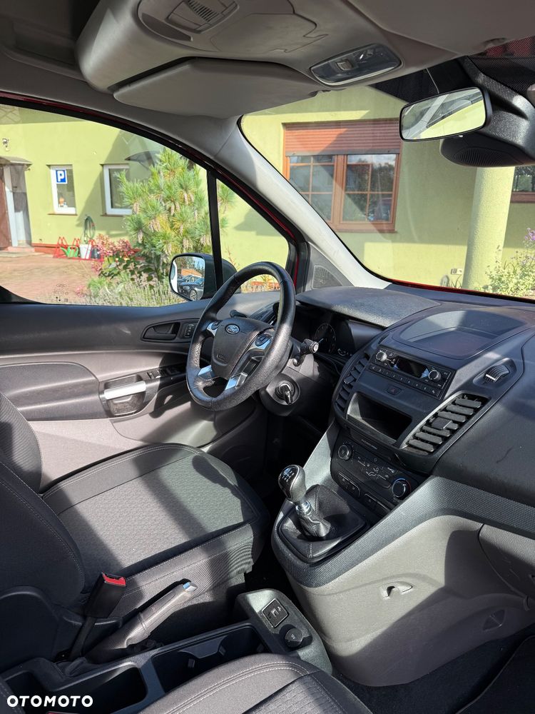 Ford Tourneo Connect - 13