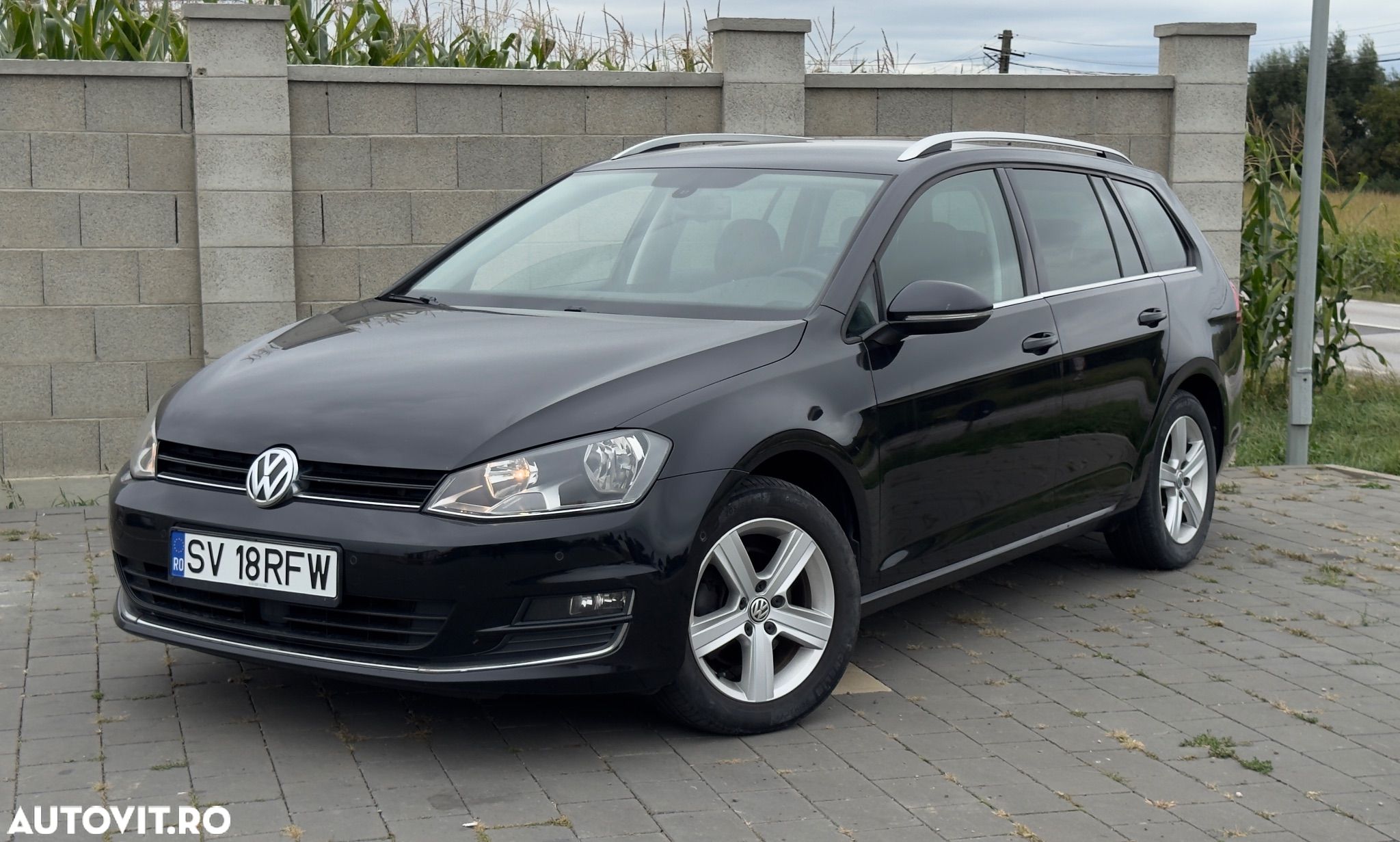 Volkswagen Golf 2.0 TDI (BlueMotion Technology) Highline - 1
