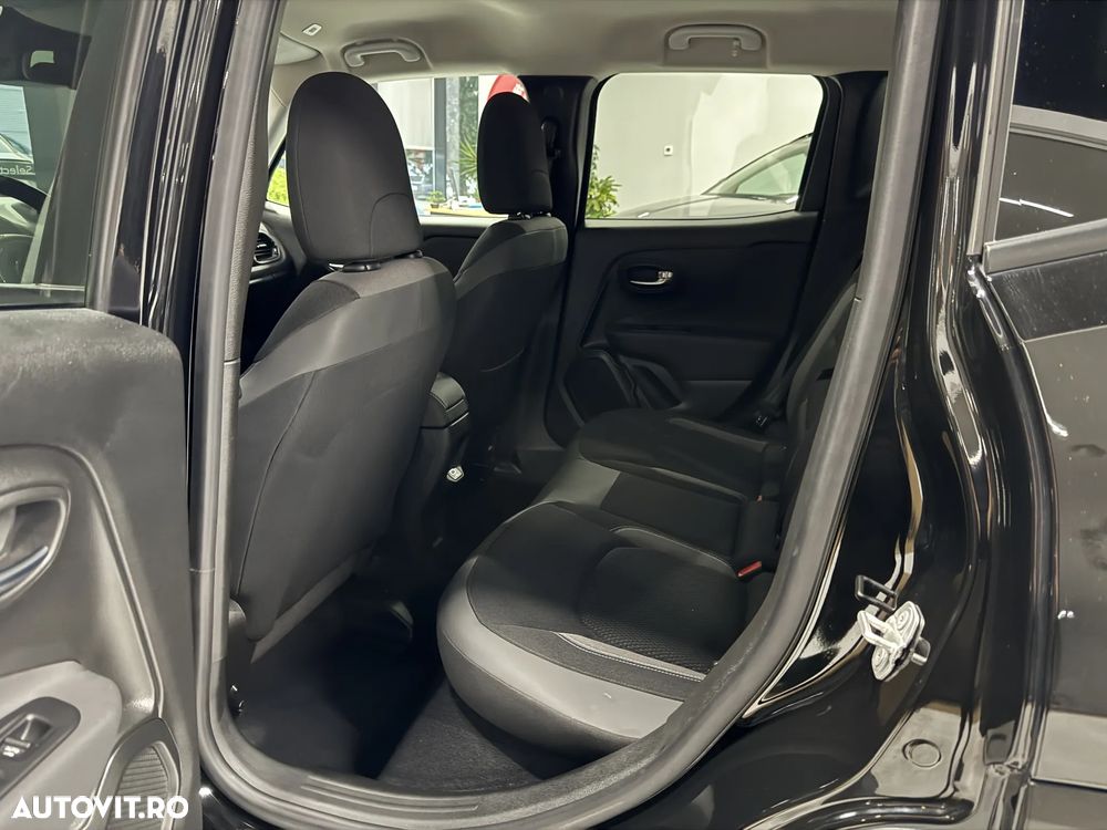 Jeep Renegade 1.0 T-GDI Night Eagle - 8