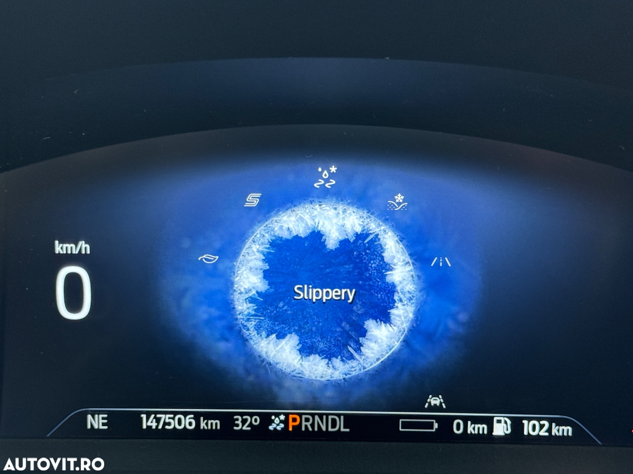 Ford Kuga 2.5 Duratec PHEV ST-LINE X - 22